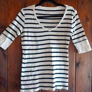 Calvin klein performance  womens shirt size large